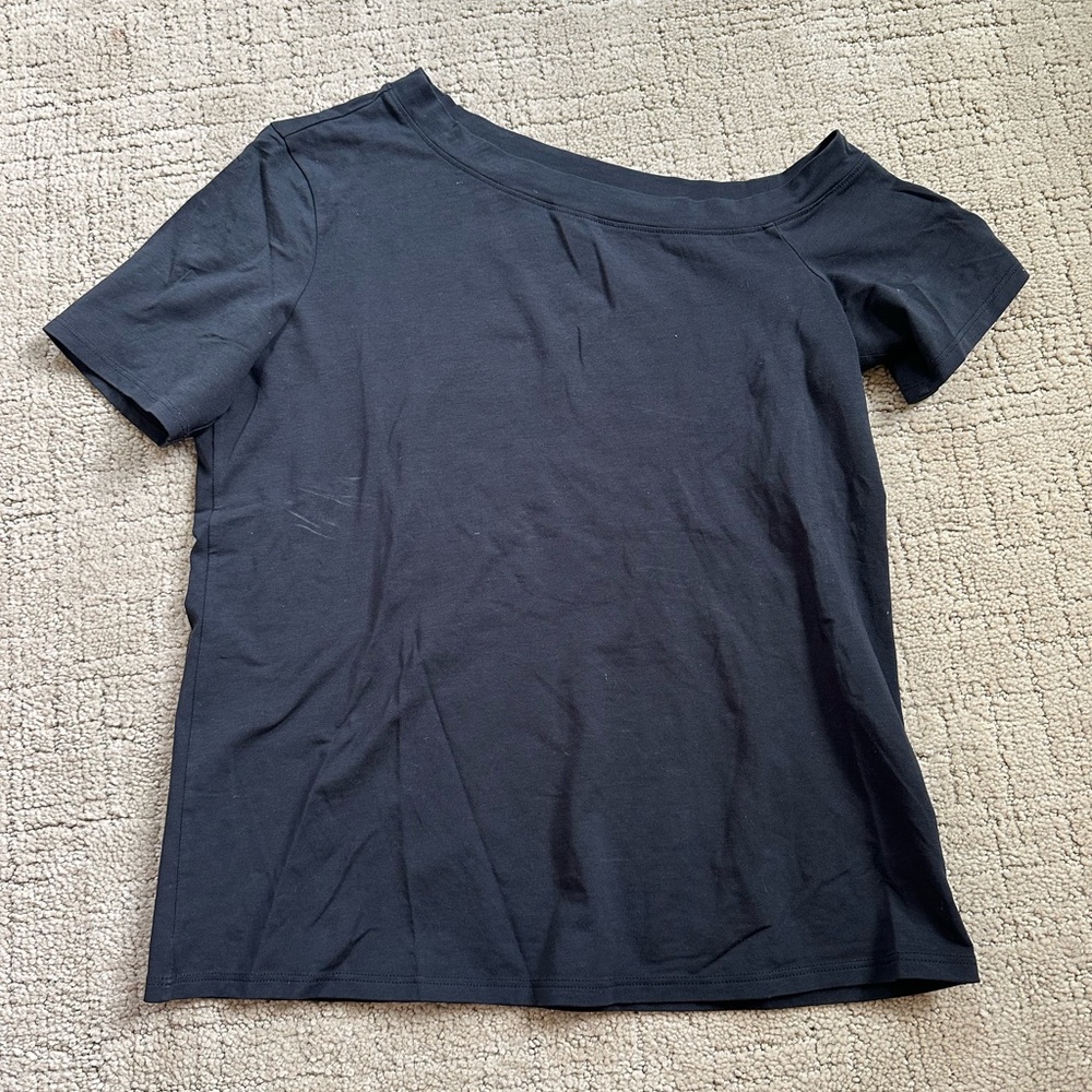 Lululemon Off the Shoulder T-Shirt